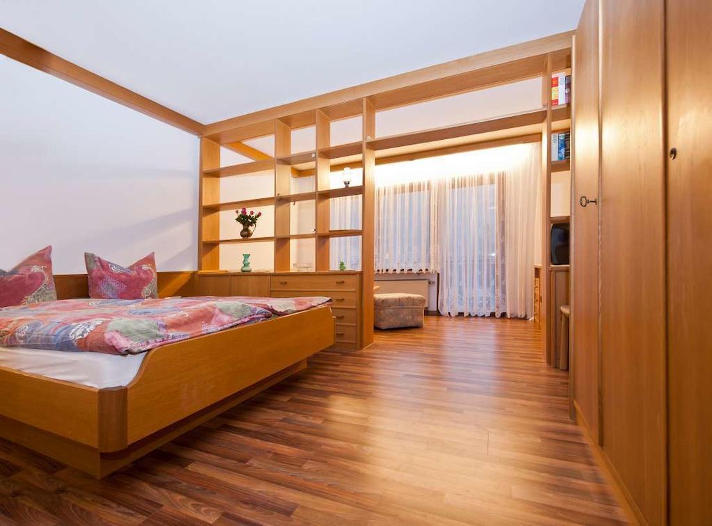 Landgasthof-Pension Ochsen Hotel Форбах Стая снимка